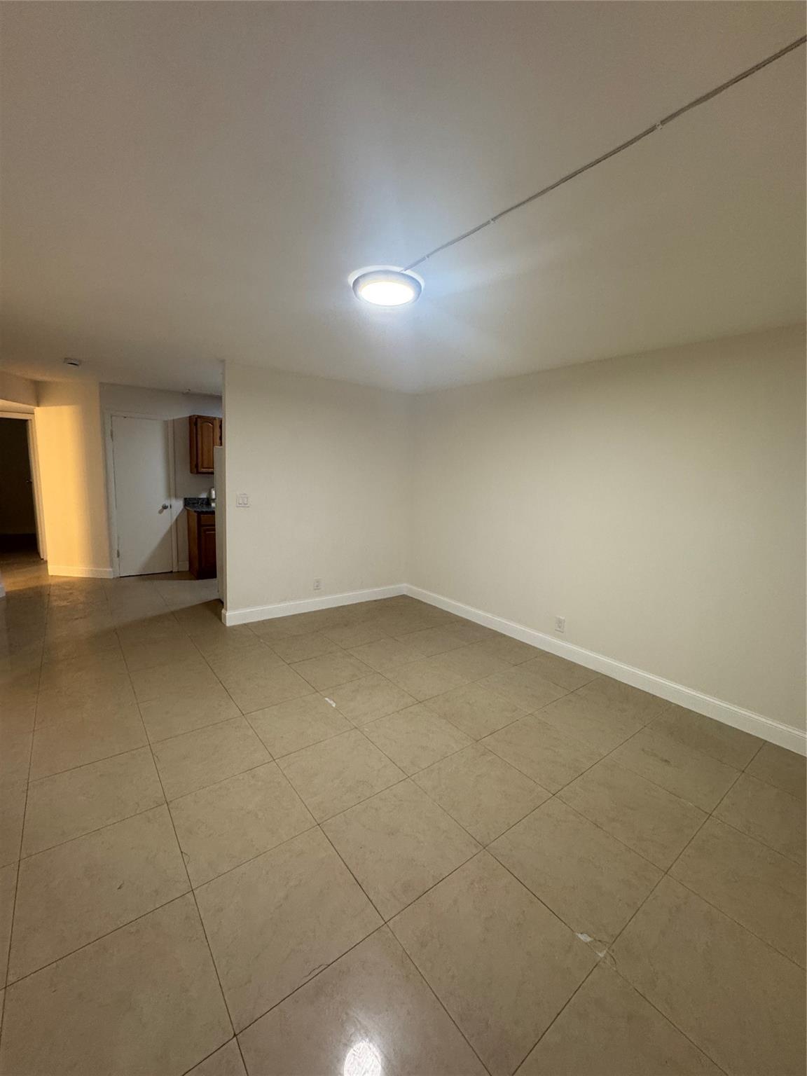 Sunrise Golf Village Sec - Residential Lease