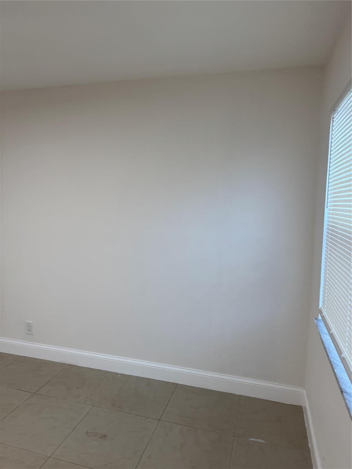 Sunrise Golf Village Sec - Residential Lease