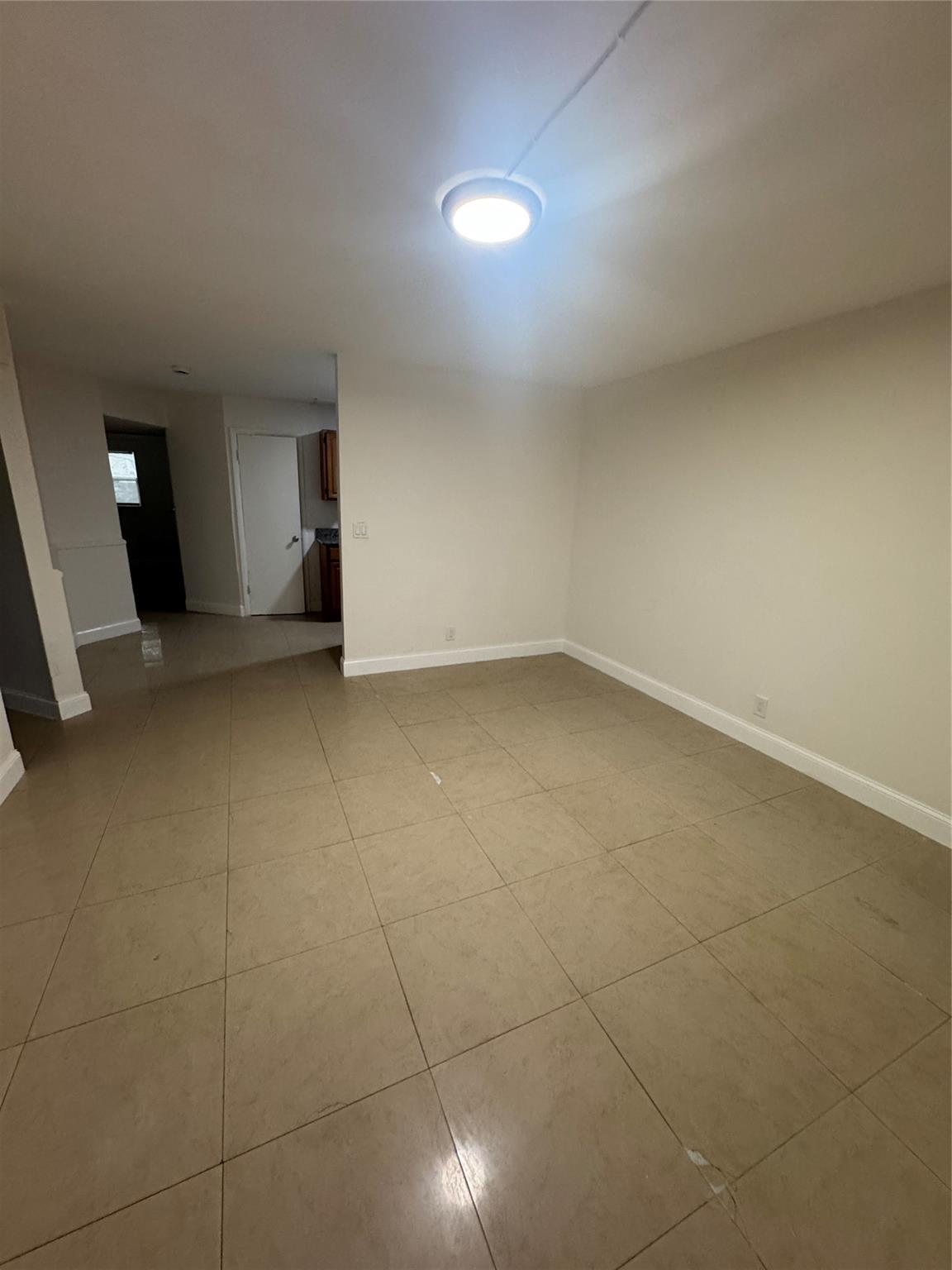 Sunrise Golf Village Sec - Residential Lease