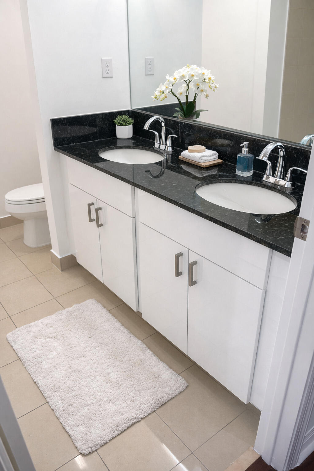 CHAMPION LAKES - Residential Lease
