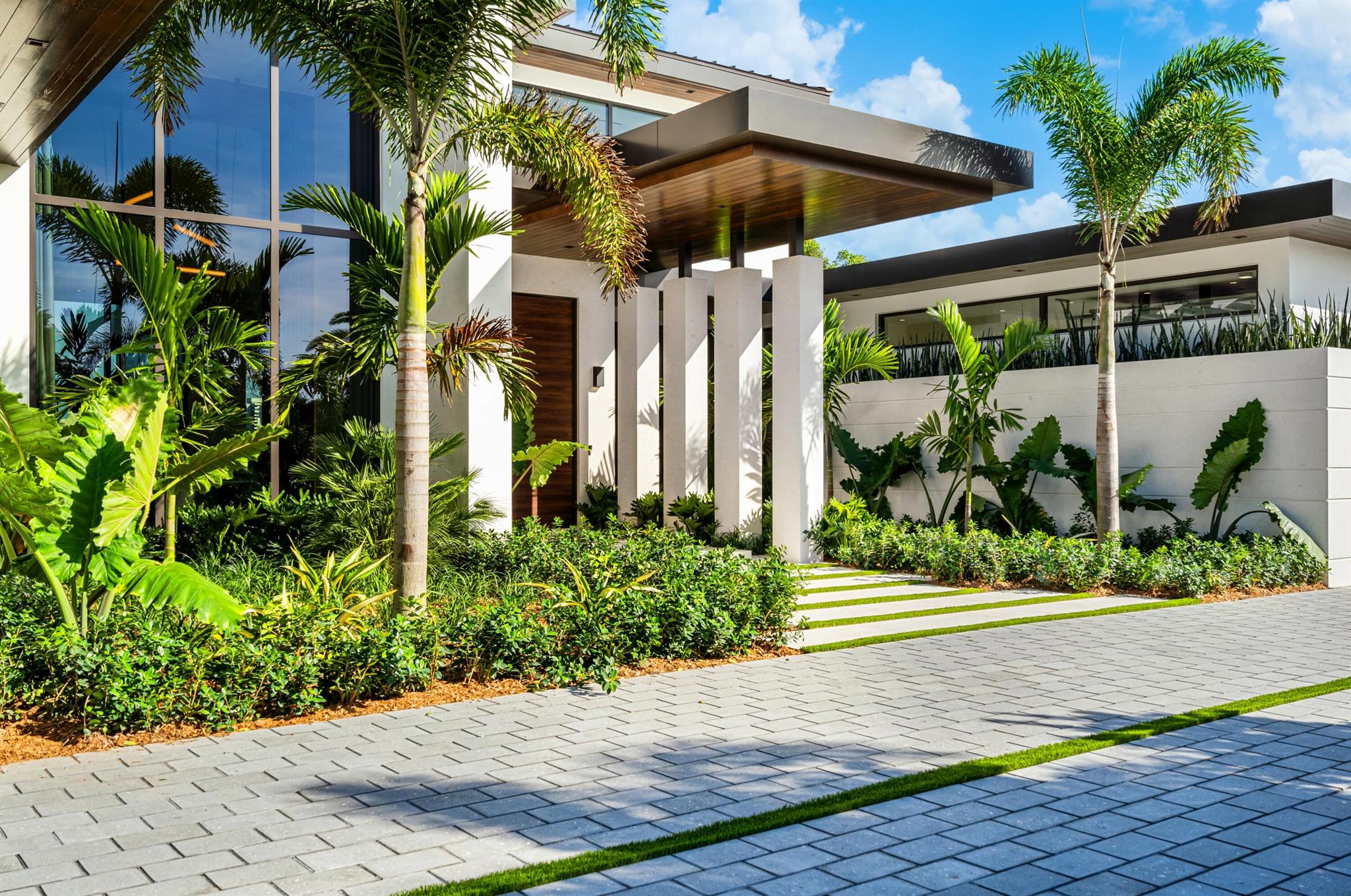 829 Orchid Drive