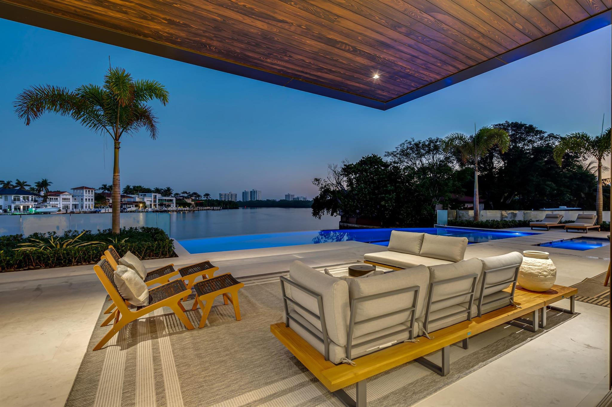 Sun & Surf Club Community - Residential