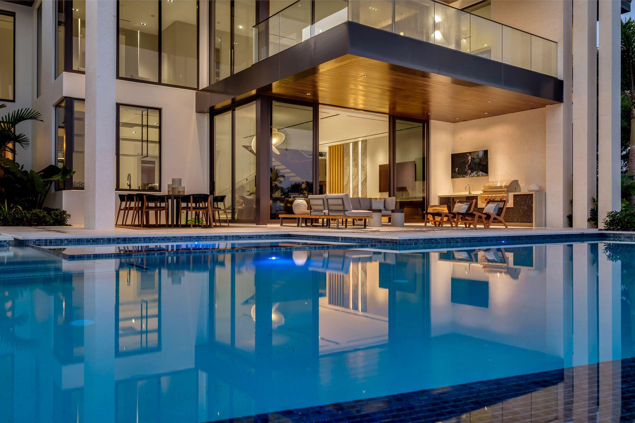 Sun & Surf Club Community - Residential