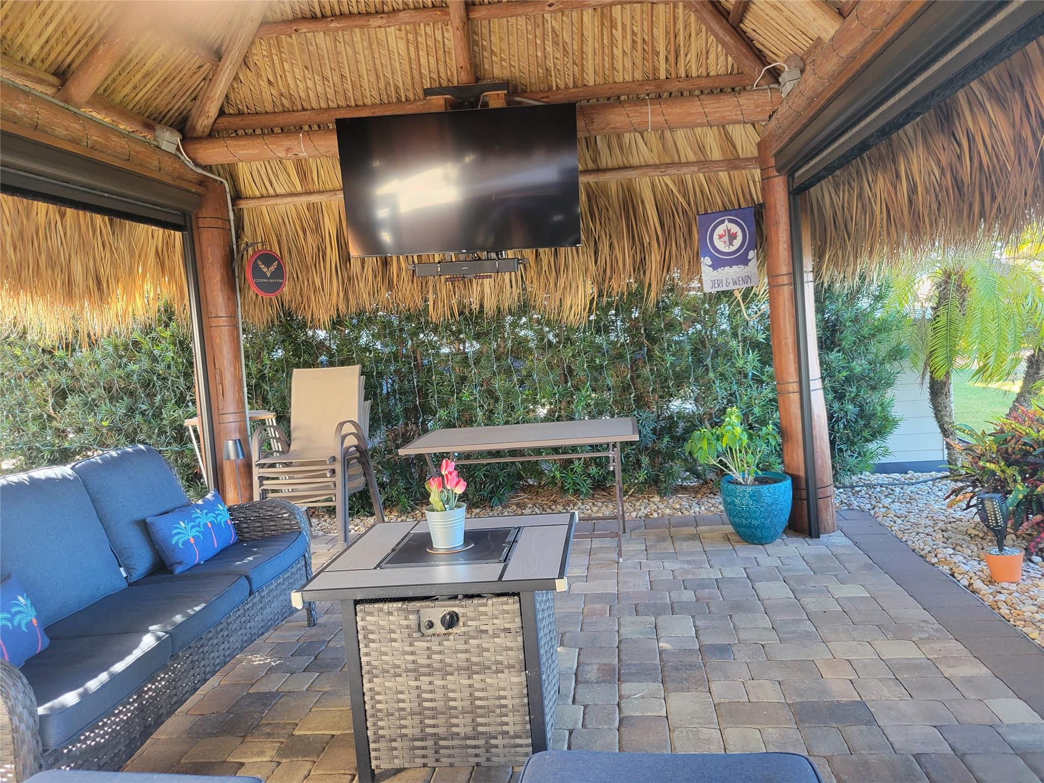 Silver Palms Rv Resort - Land