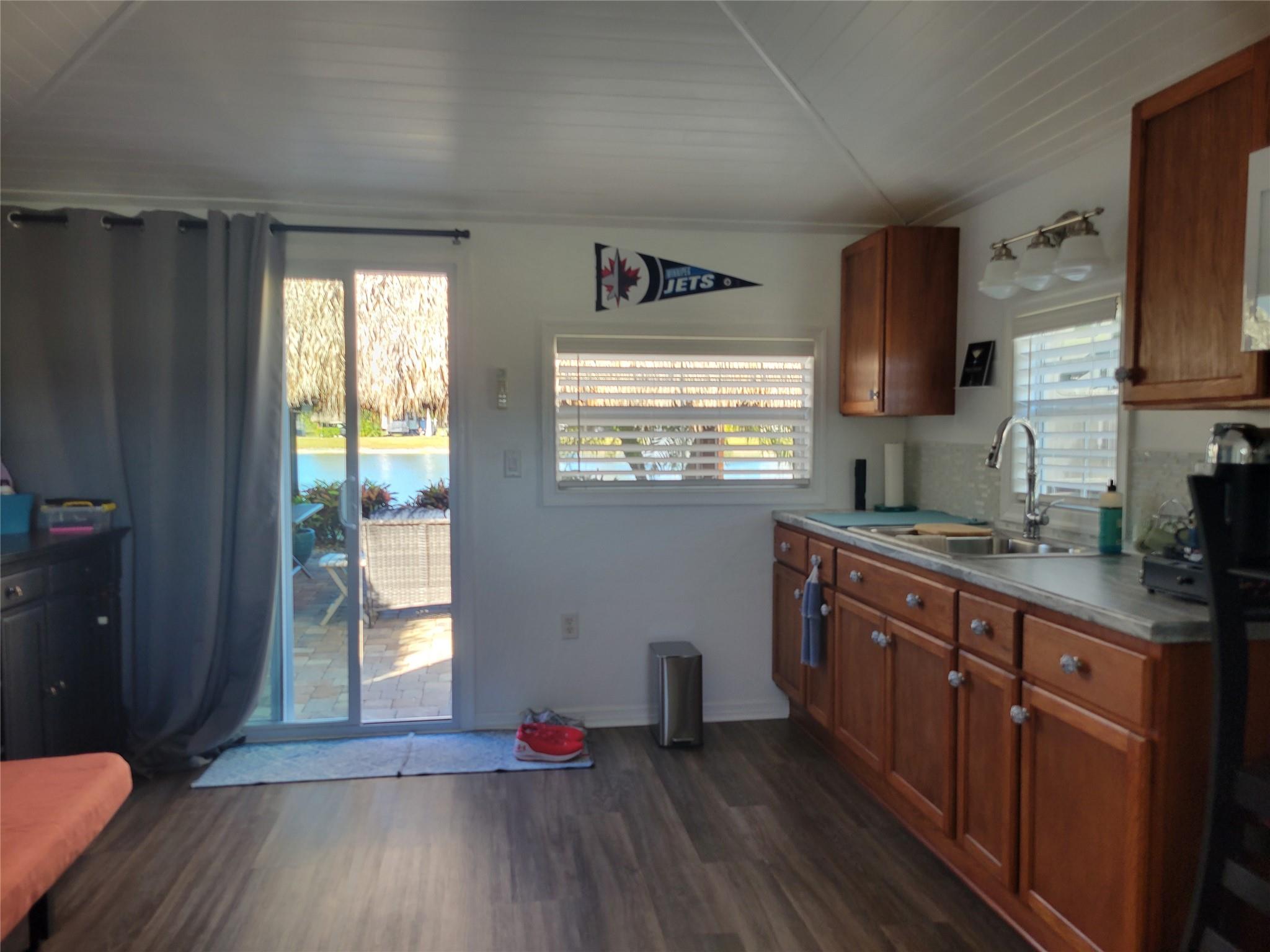 Silver Palms Rv Resort - Land