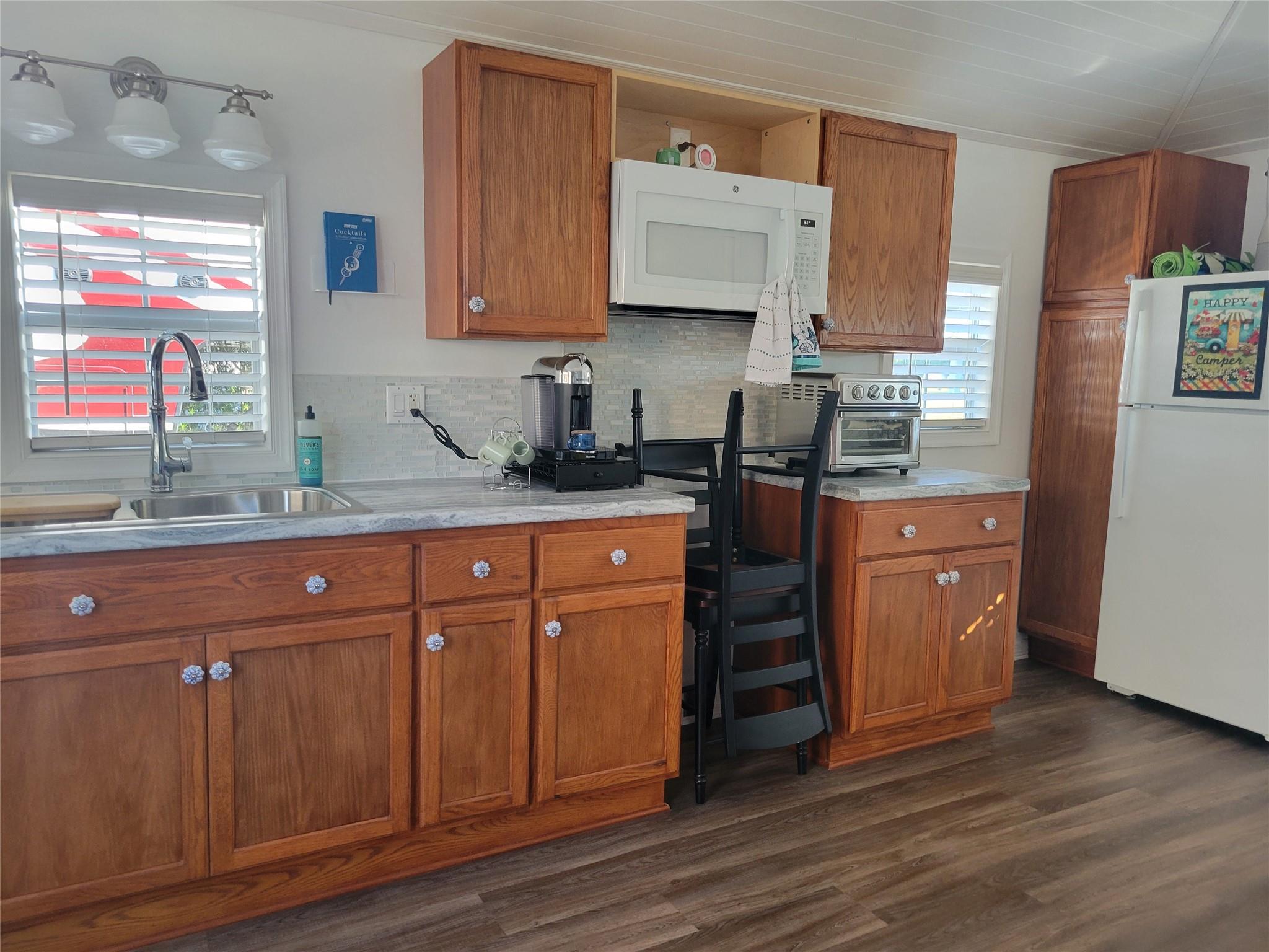 Silver Palms Rv Resort - Land