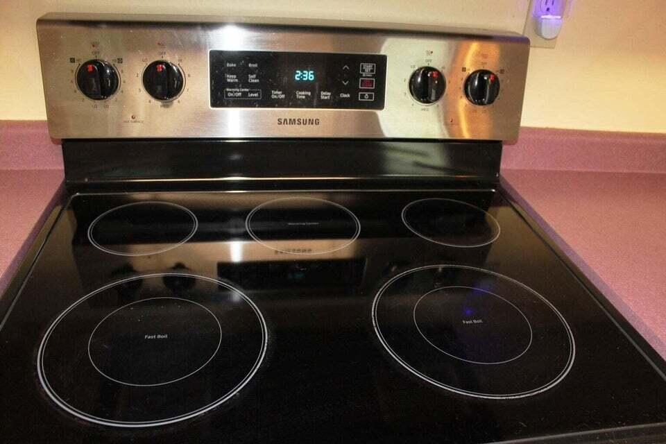 LA MANCHA - Residential Lease