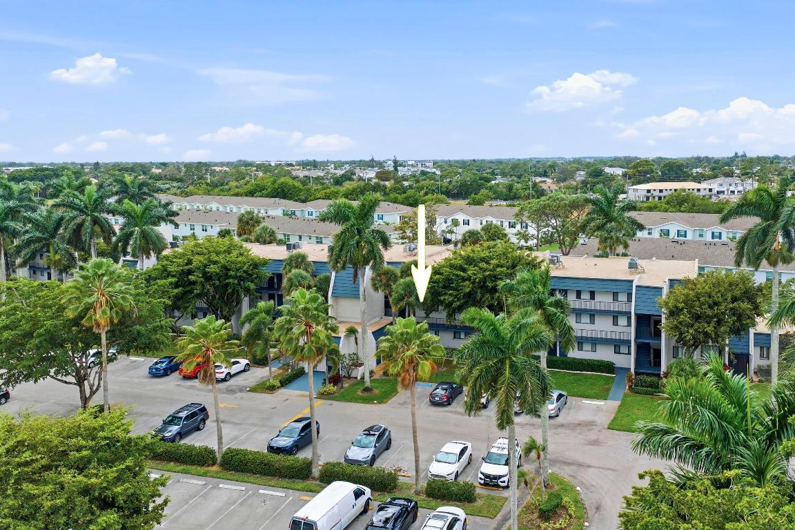 FOUNTAINS OF PALM BEACH CONDO 2 - Residential