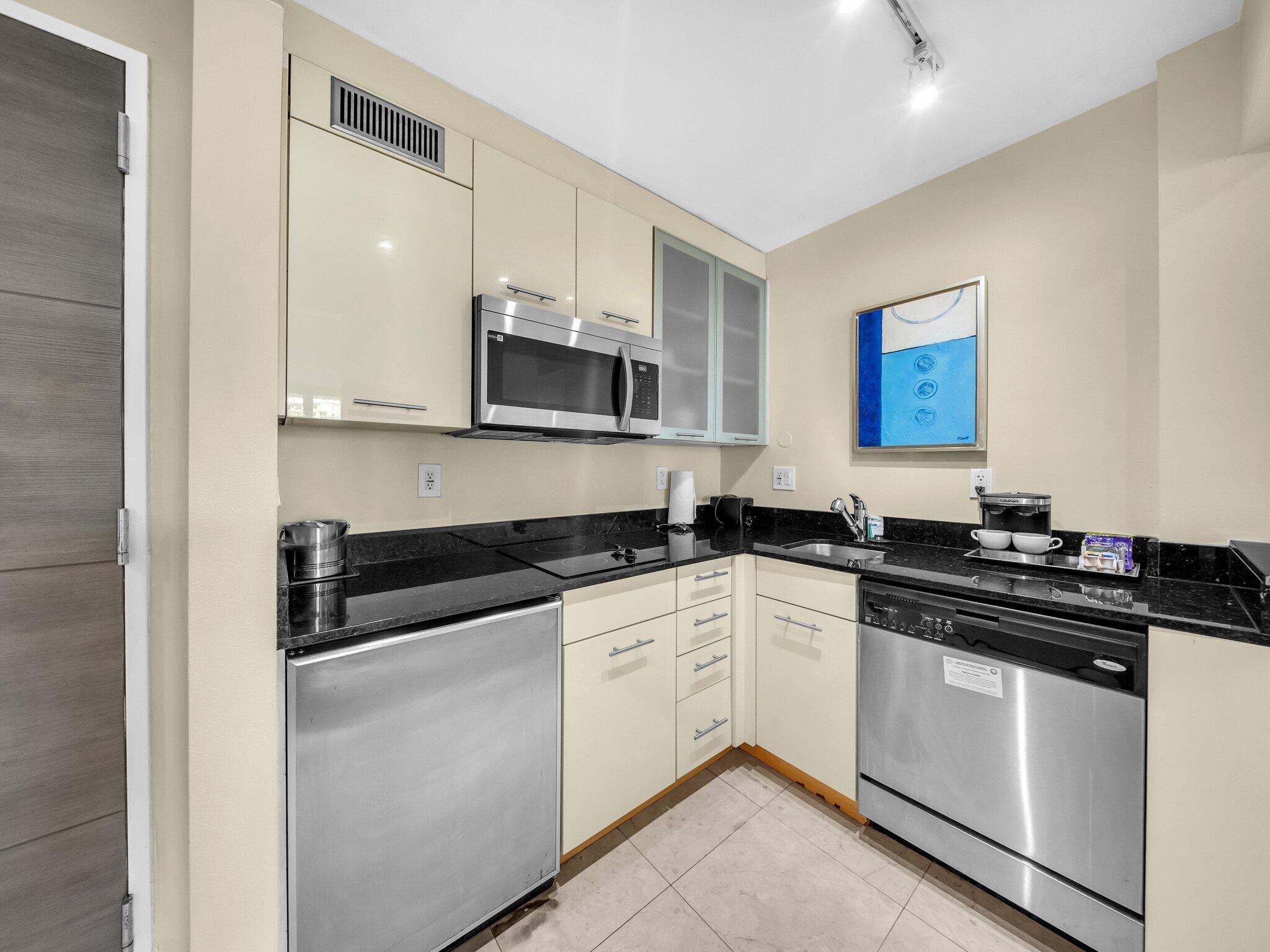 2670 E Sunrise Boulevard 319