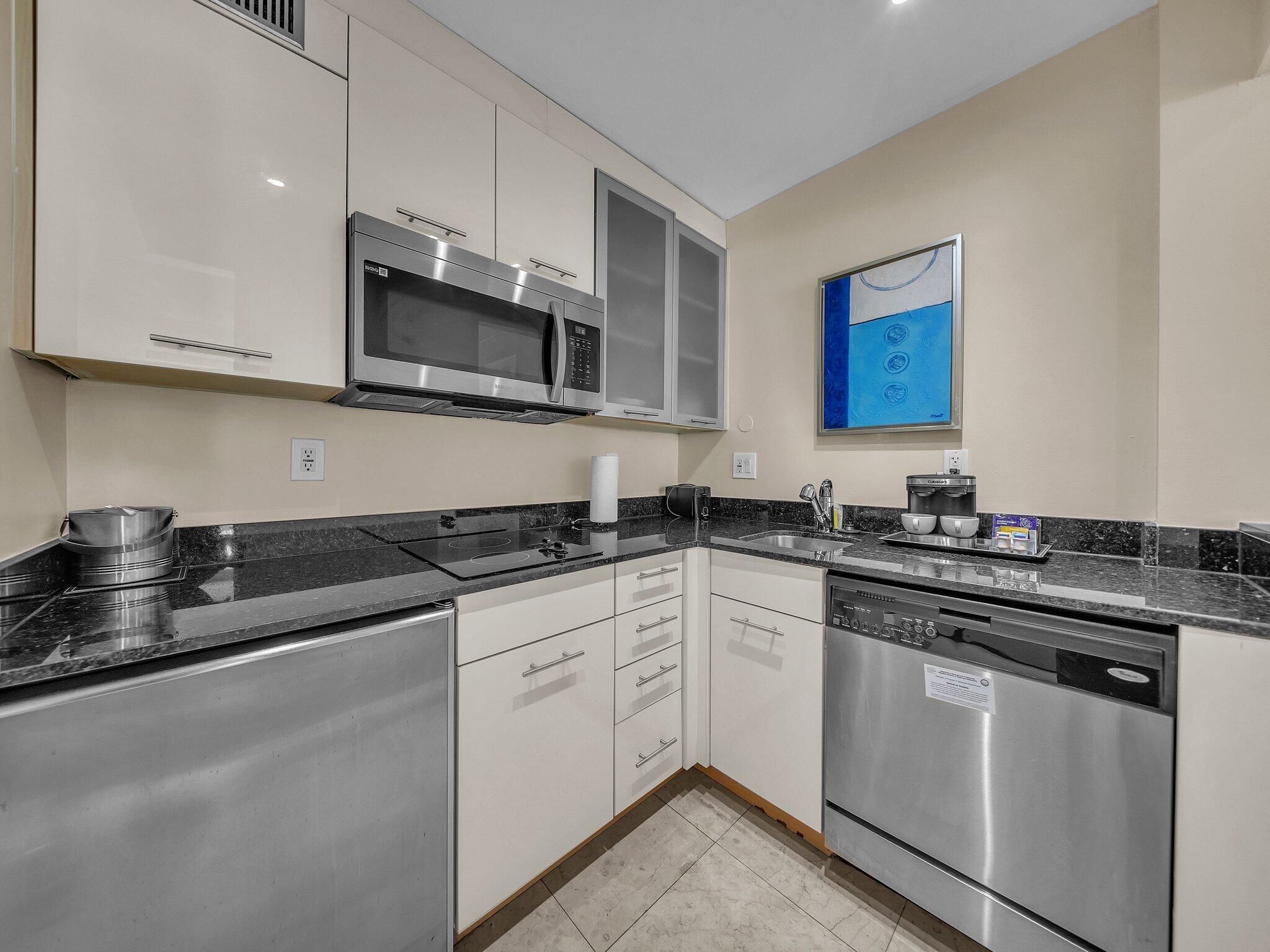 2670 E Sunrise Boulevard 319