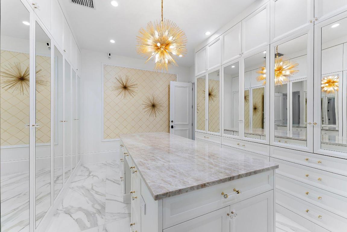 OLD PALM - Residential