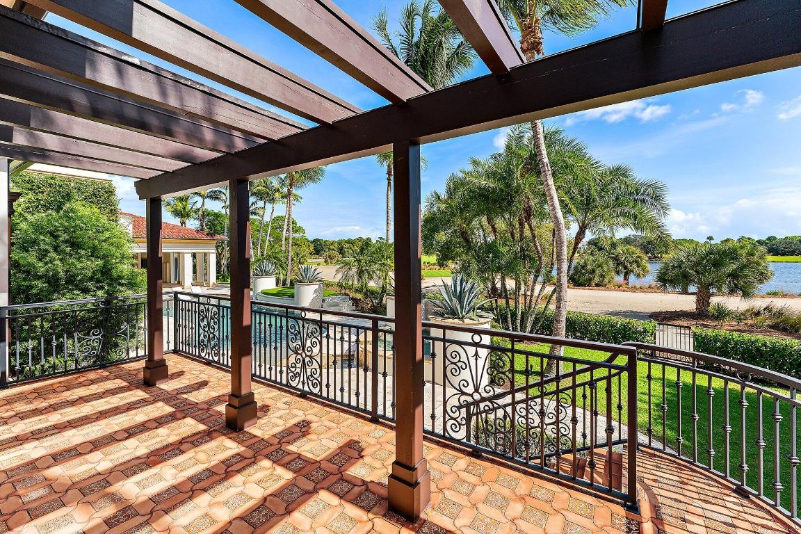 OLD PALM - Residential