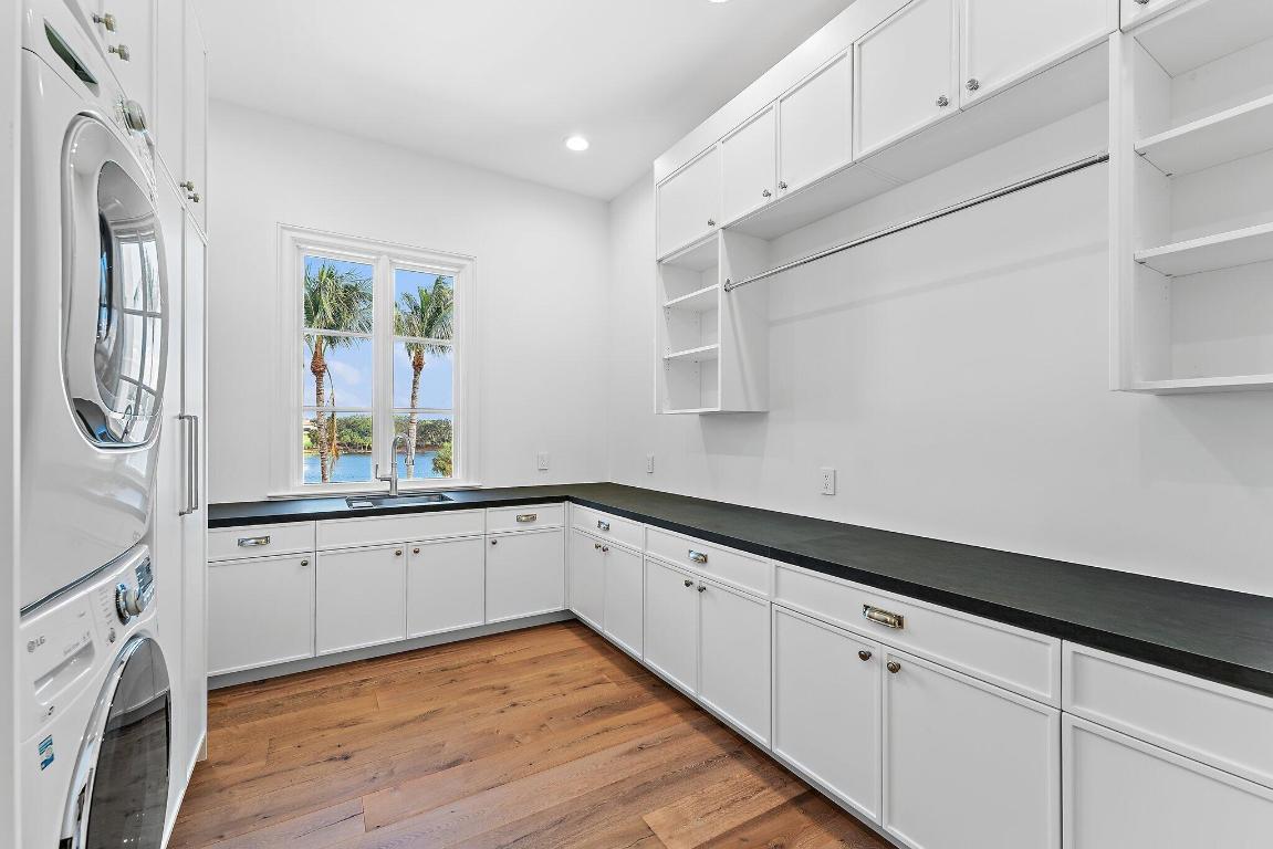 OLD PALM - Residential