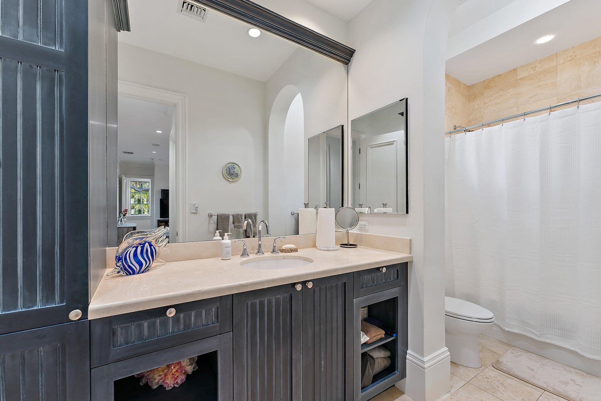 OLD PALM - Residential