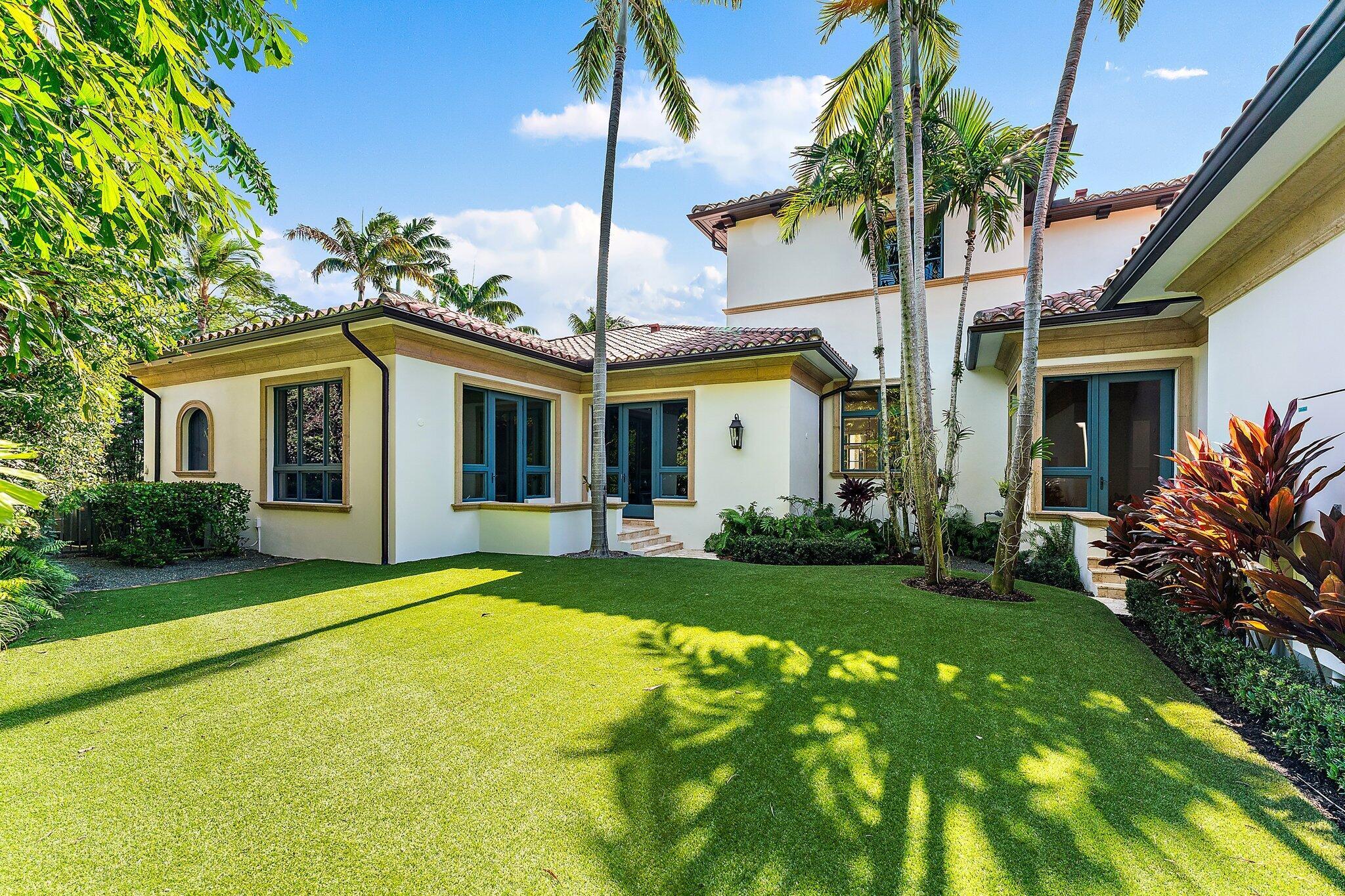 OLD PALM - Residential