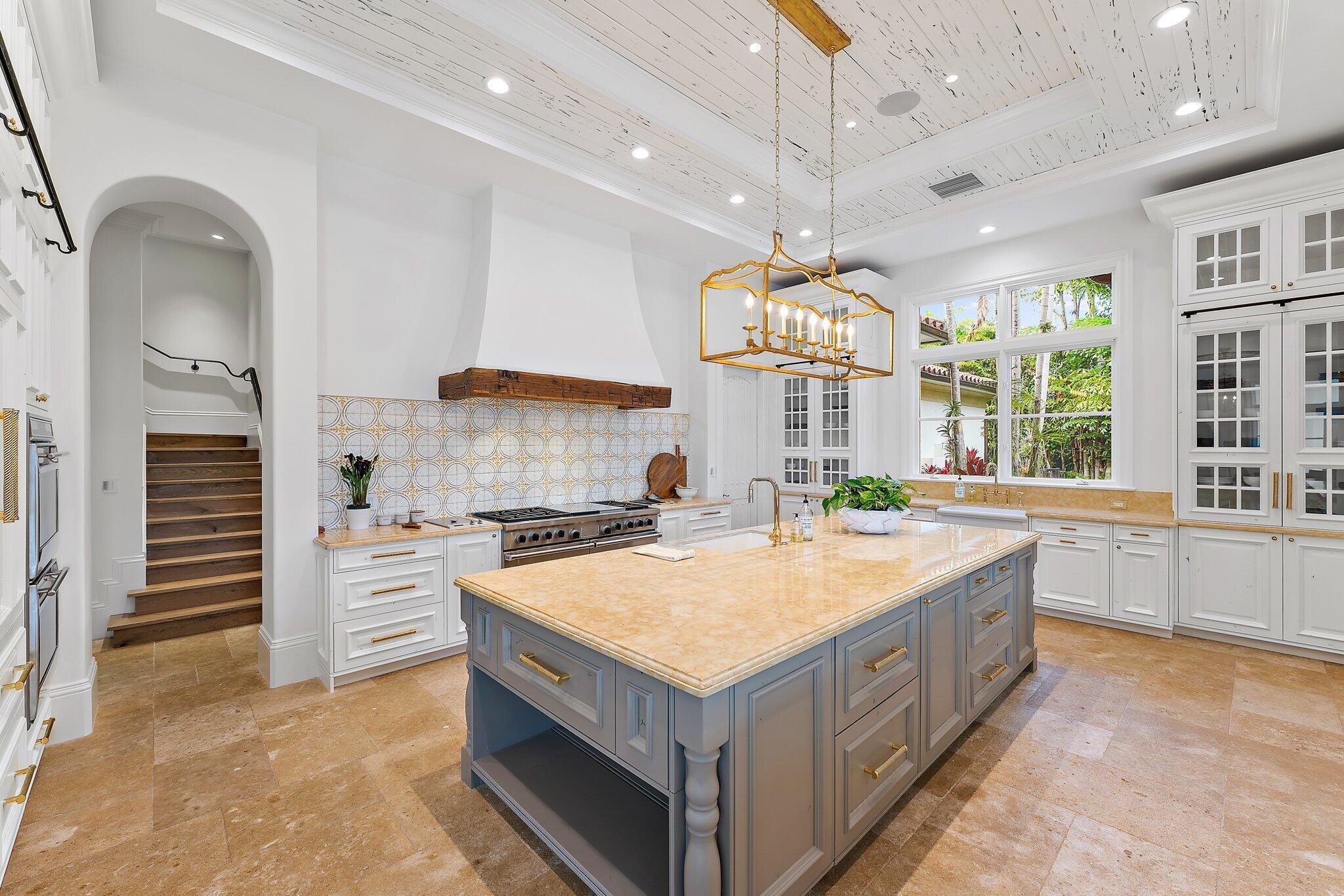 OLD PALM - Residential