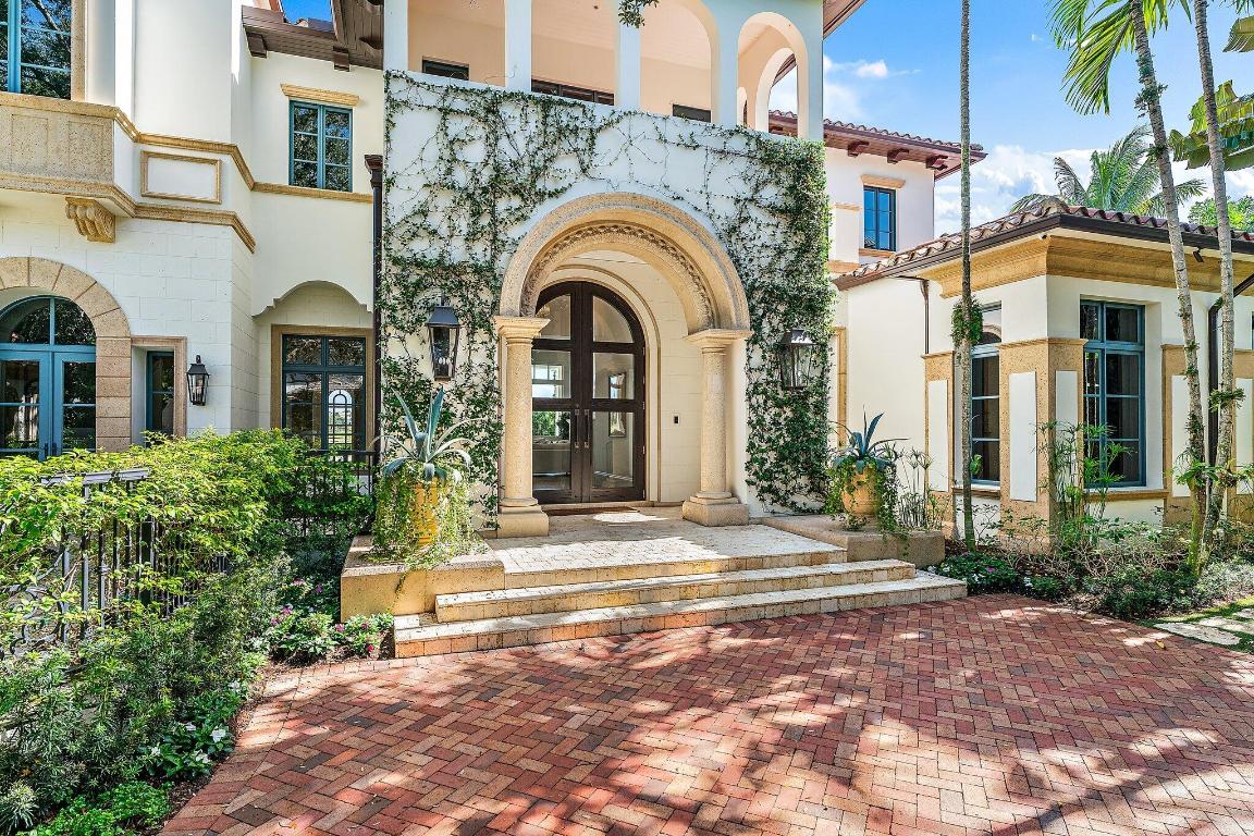 OLD PALM - Residential