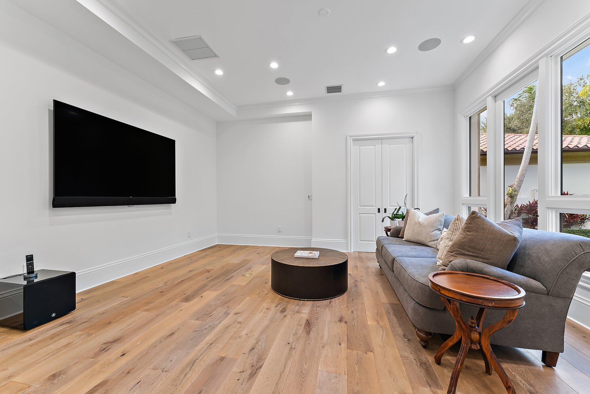 OLD PALM - Residential