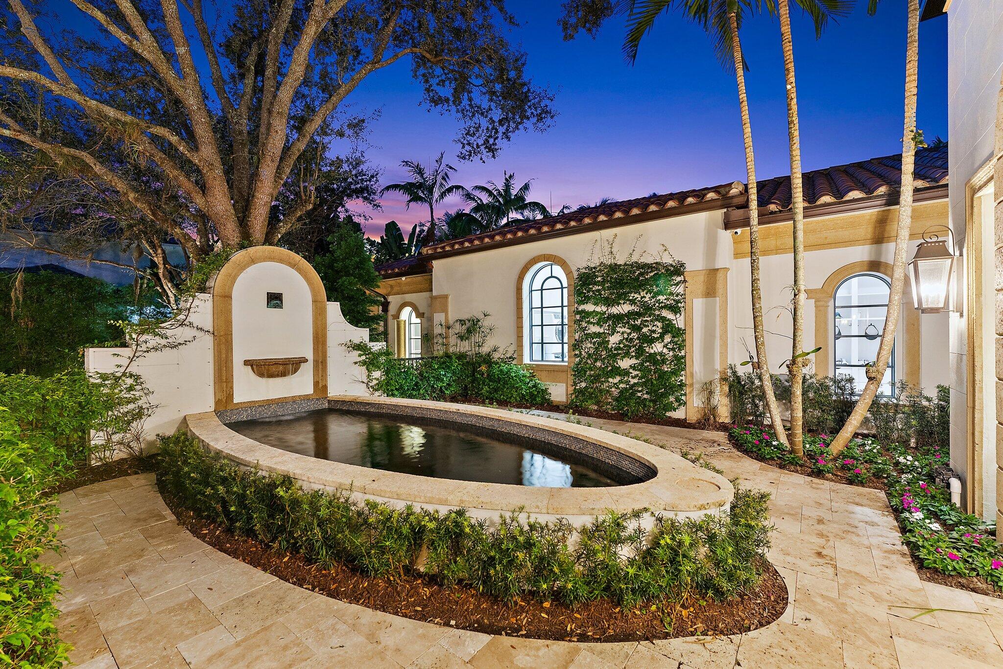 OLD PALM - Residential