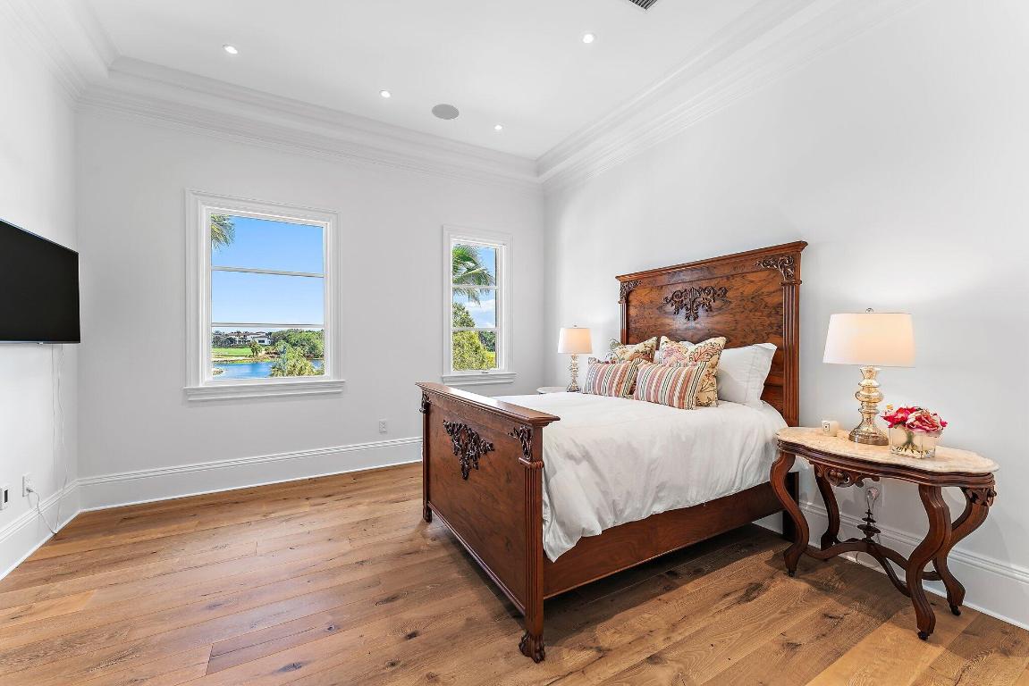 OLD PALM - Residential