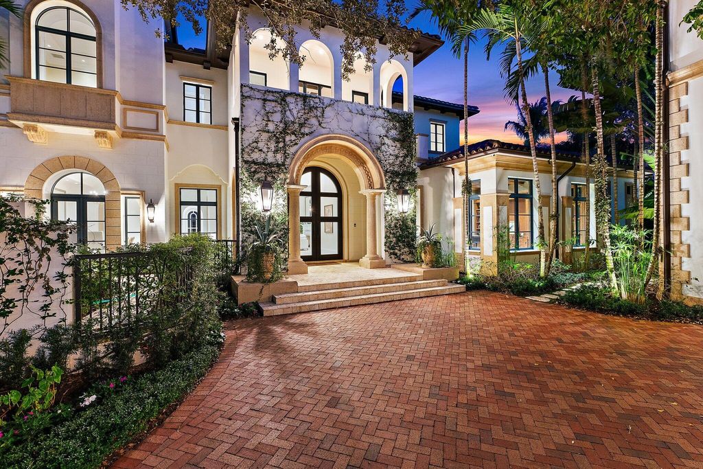Photo of 11759 Elina Court, Palm Beach Gardens, FL 33418 (MLS # R10934646)