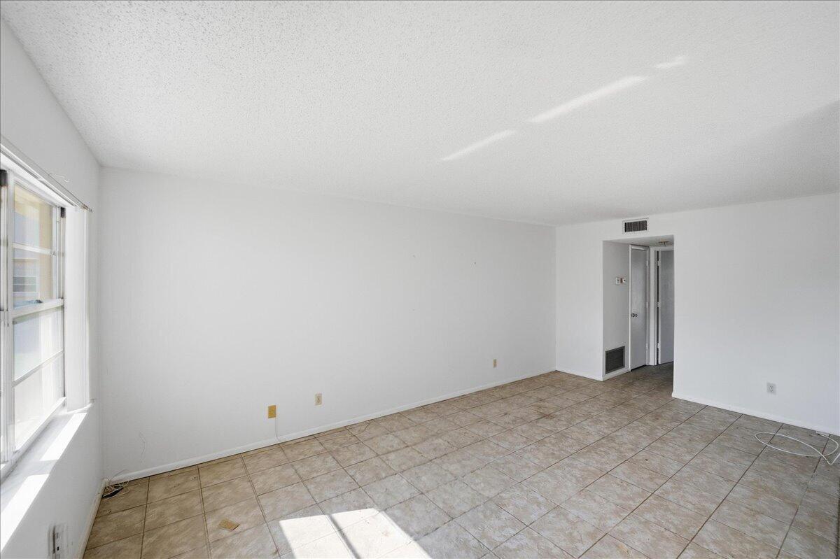 Vista St. Lucie - Residential