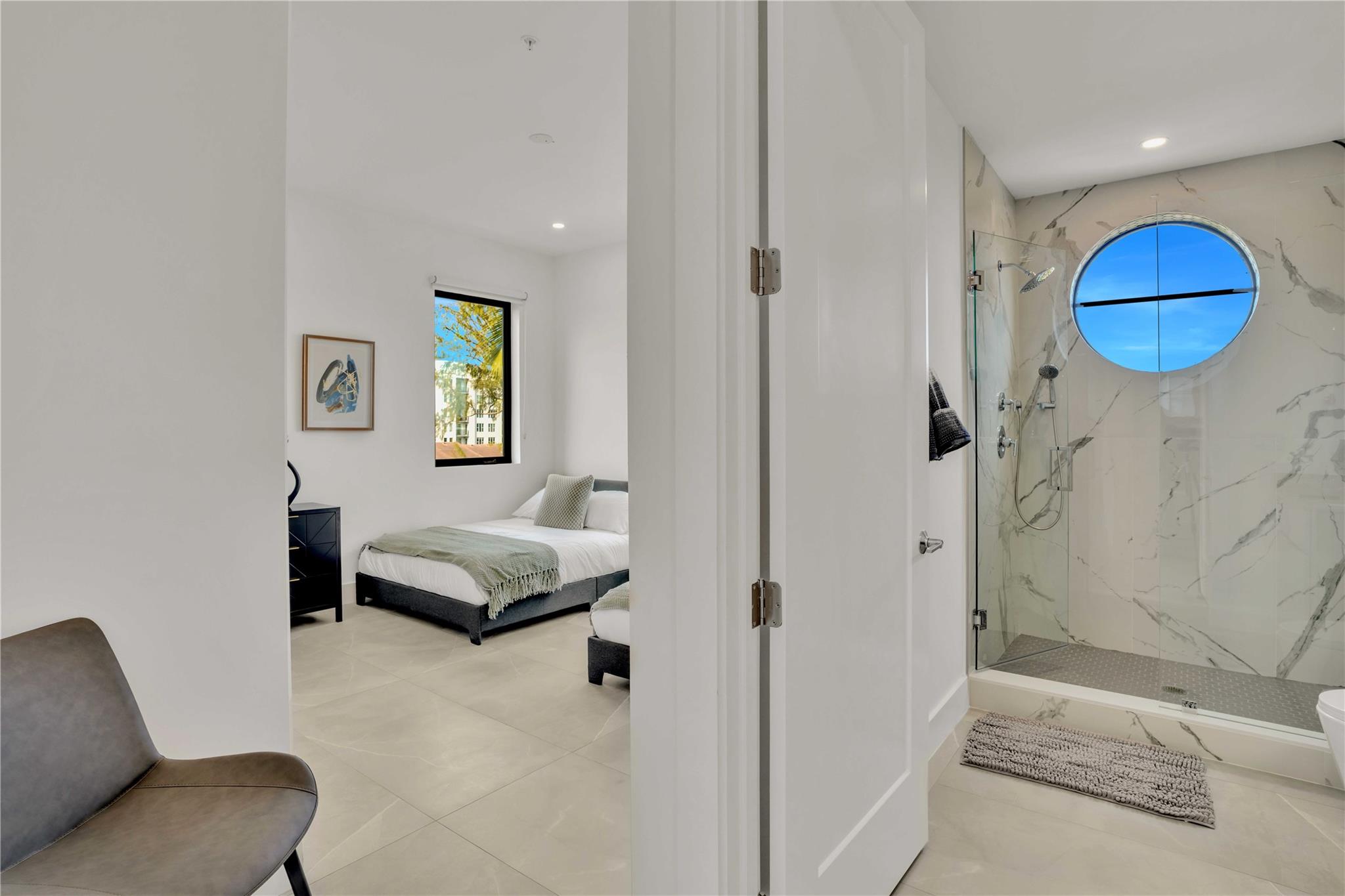 Everglade Land Sales Co F - Residential Lease