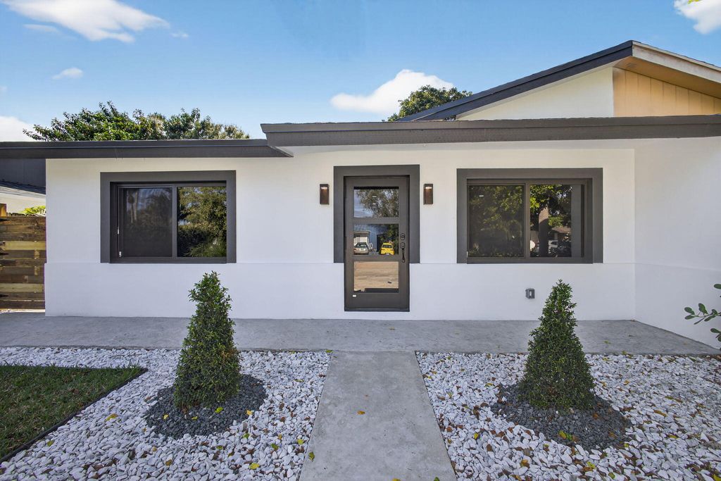 Photo of 3900 Kenas Street, West Palm Beach, FL 33403 (MLS # R11156058)