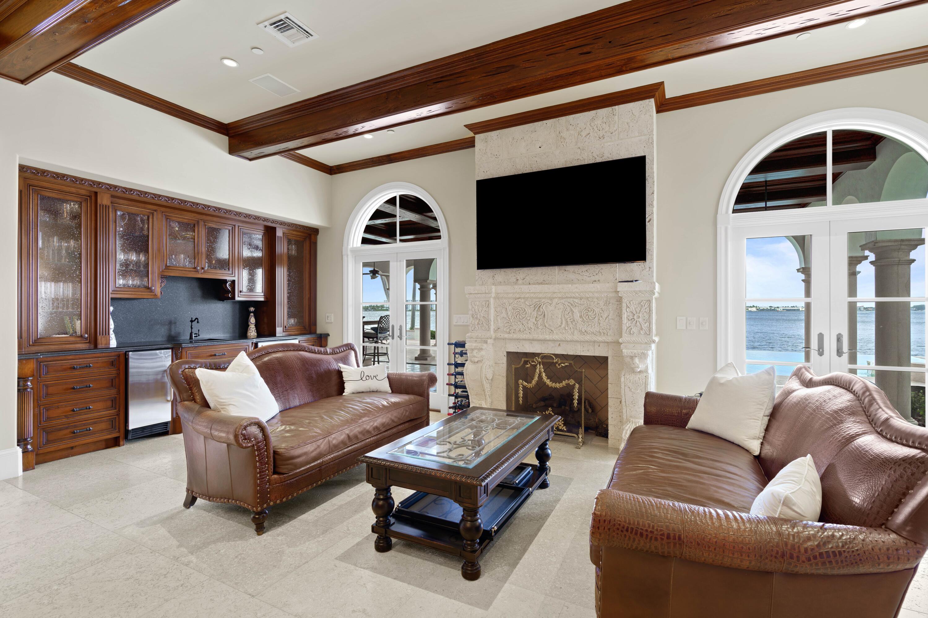 Palm Beach Isles 2 - Residential