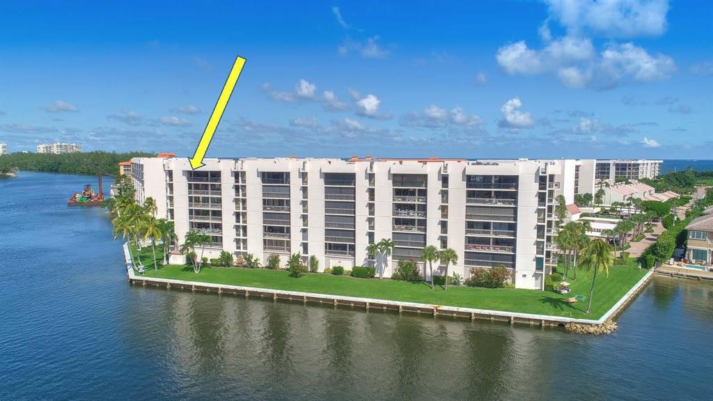 YACHT & RACQUET CLUB OF BOCA RATON CONDO - Residential