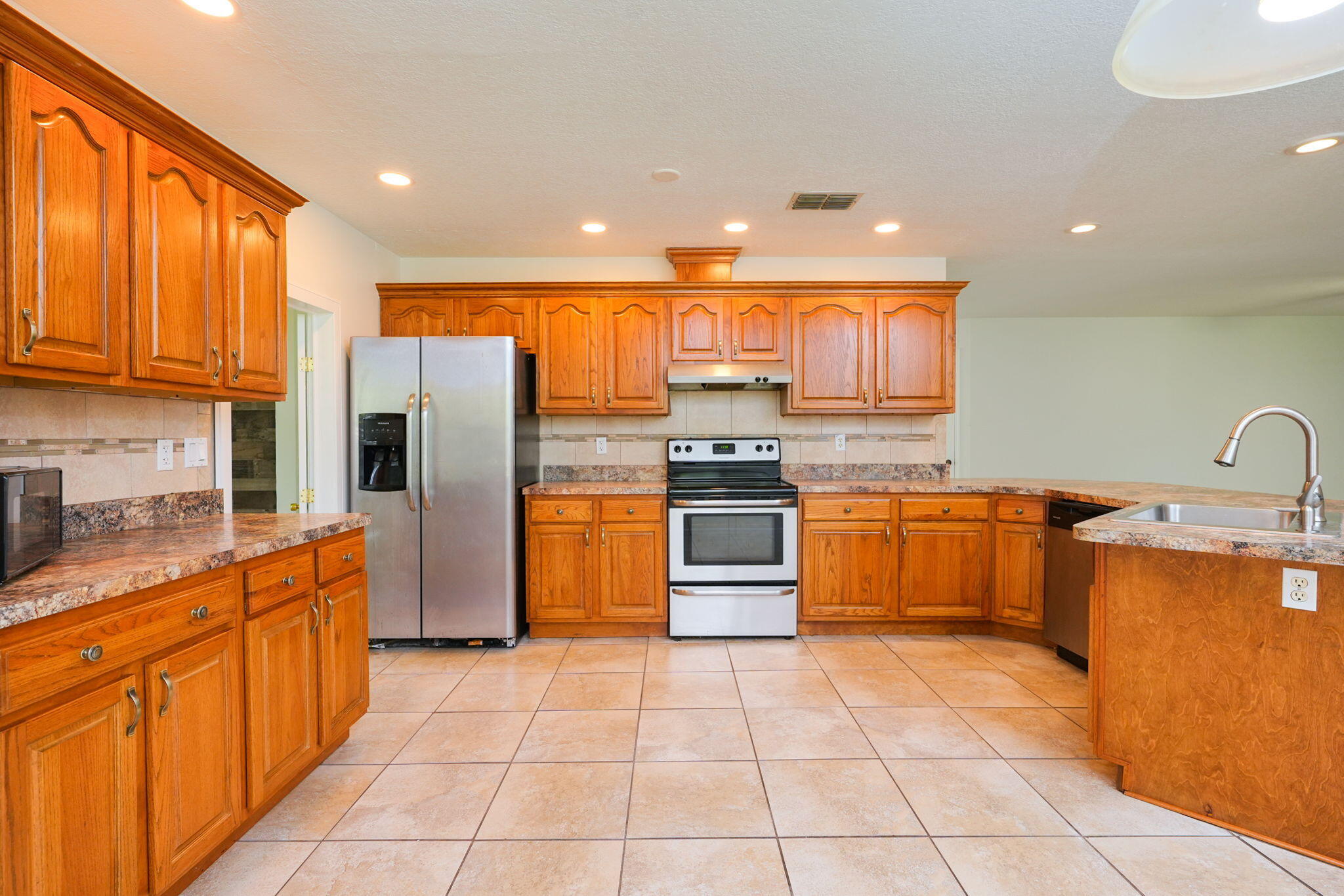 ORANGE BLOSSOM EST UNIT 08 - Residential