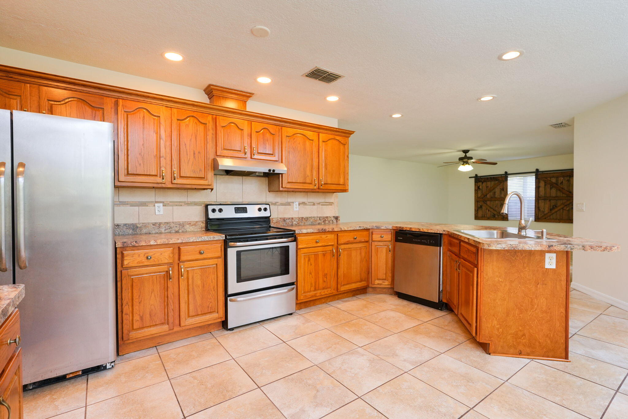 ORANGE BLOSSOM EST UNIT 08 - Residential