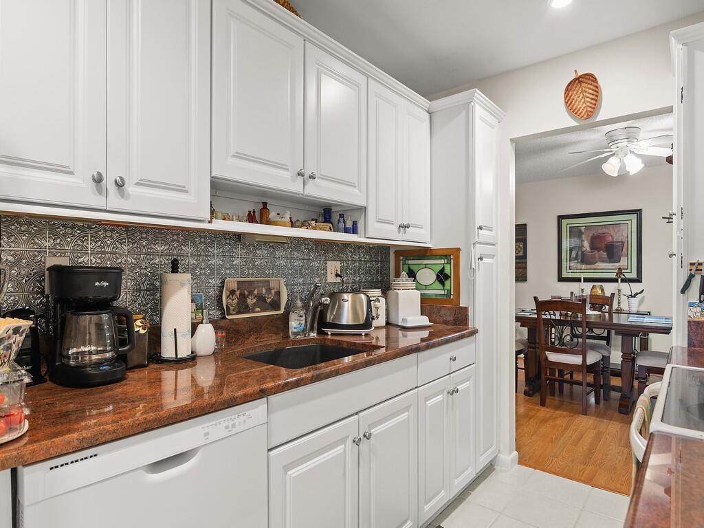 SAVANNAH'S CONDOMINIUM SECTION 1 PHASE 1-H - Residential