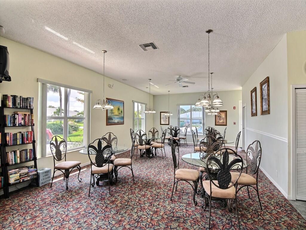 SAVANNAH'S CONDOMINIUM SECTION 1 PHASE 1-H - Residential