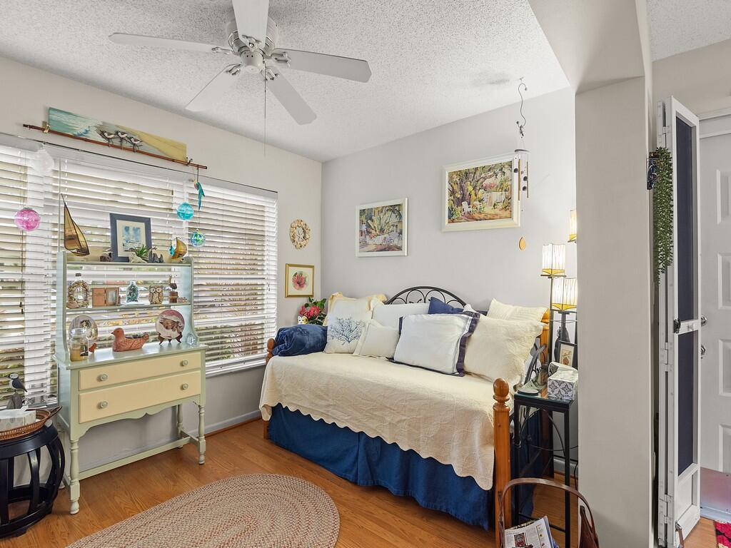 SAVANNAH'S CONDOMINIUM SECTION 1 PHASE 1-H - Residential