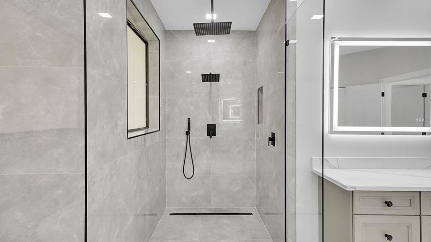 Whispering Woods 118-25 B - Residential