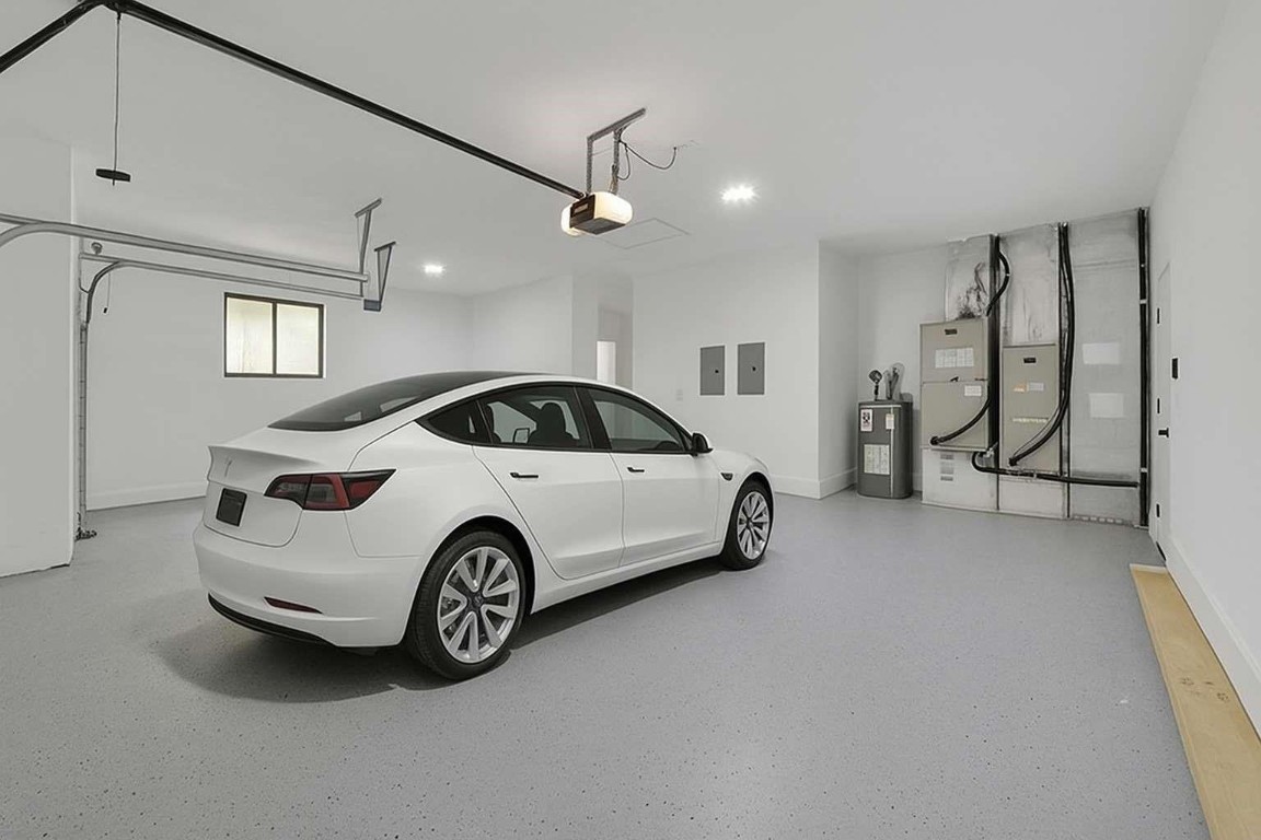 Whispering Woods 118-25 B - Residential