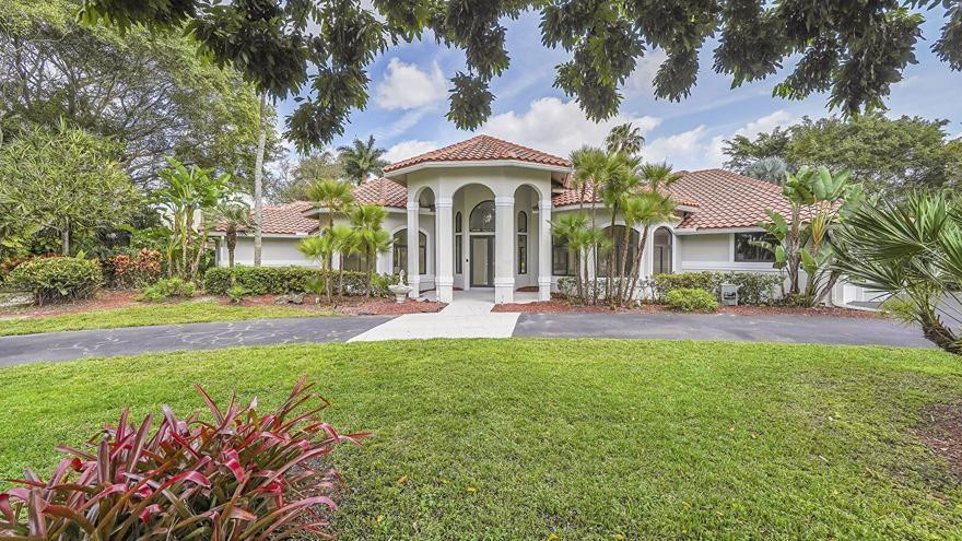 Whispering Woods 118-25 B - Residential