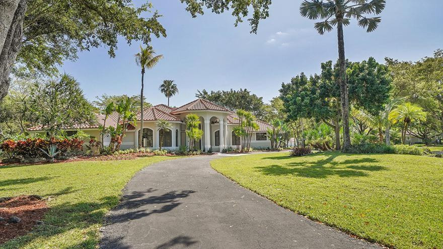 Whispering Woods 118-25 B - Residential