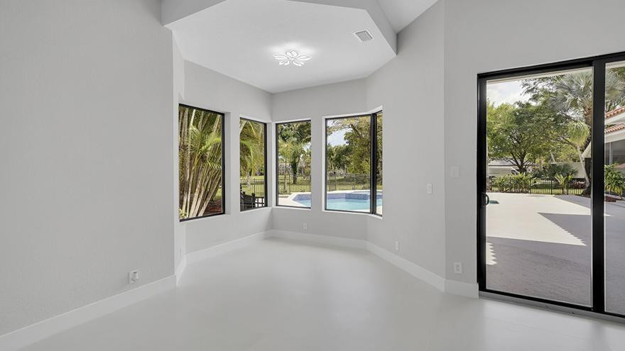 Whispering Woods 118-25 B - Residential