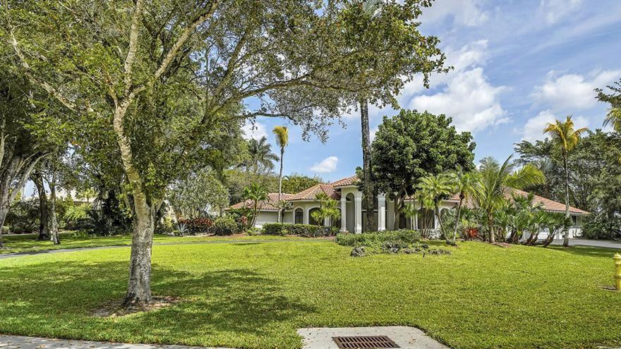 Whispering Woods 118-25 B - Residential