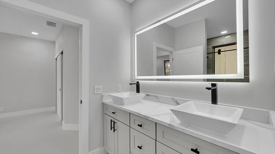 Whispering Woods 118-25 B - Residential