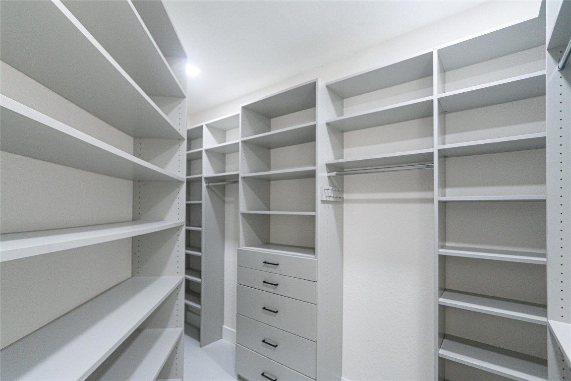 Whispering Woods 118-25 B - Residential