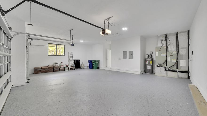 Whispering Woods 118-25 B - Residential