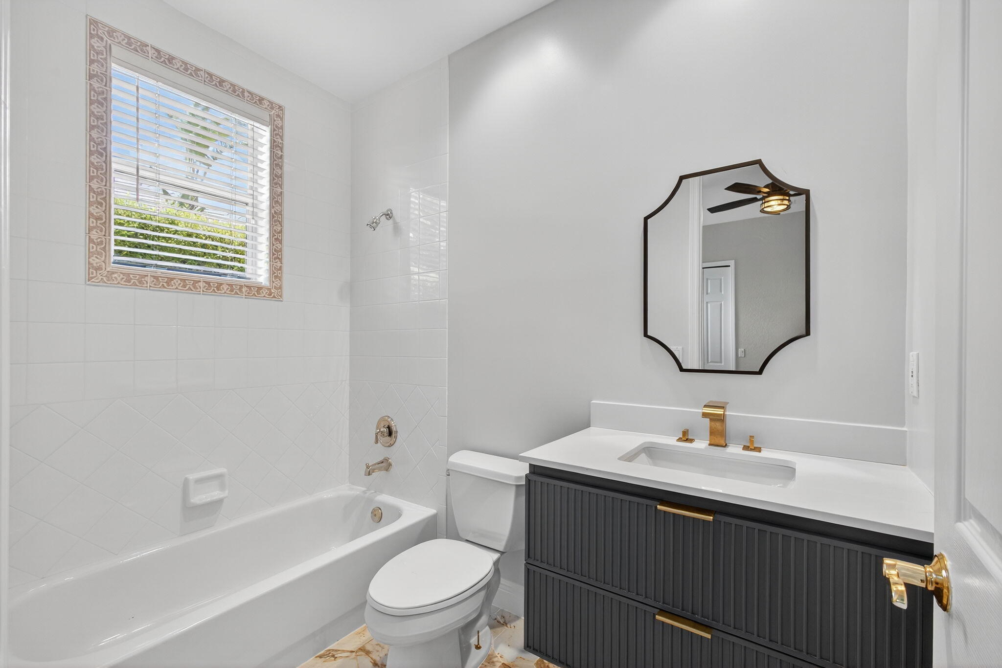 IRONHORSE PAR C - Residential