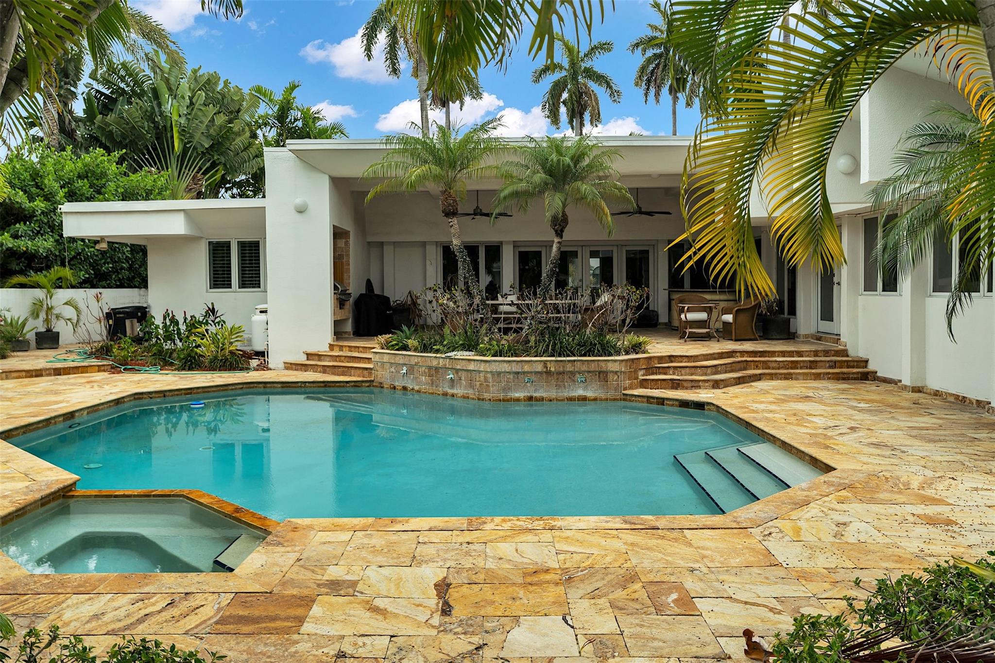 NURMI ISLES ISLAND NO 2 - Residential Lease