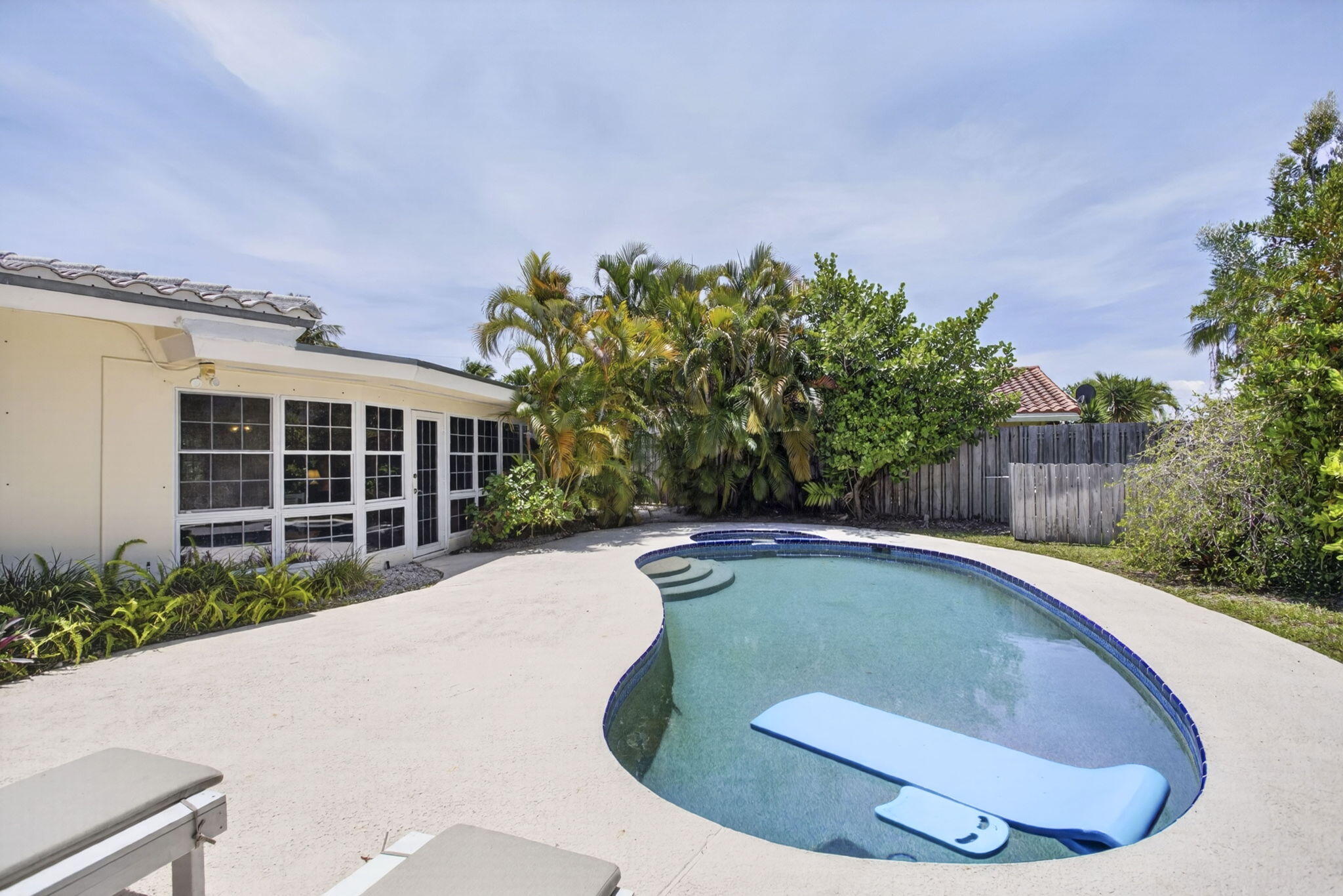 HIGH RIDGE ESTATES ADD - Residential