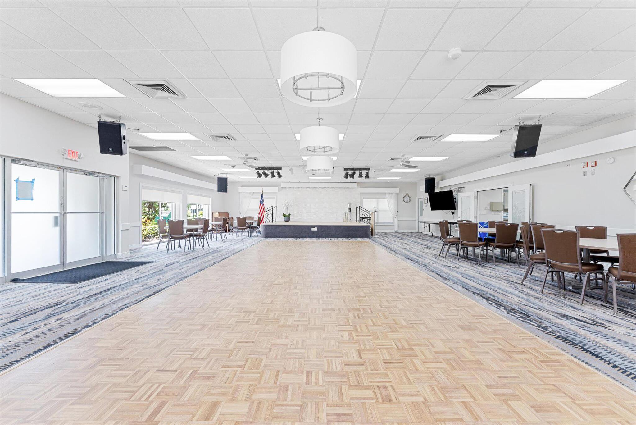 PINES OF DELRAY NORTH CON - Residential