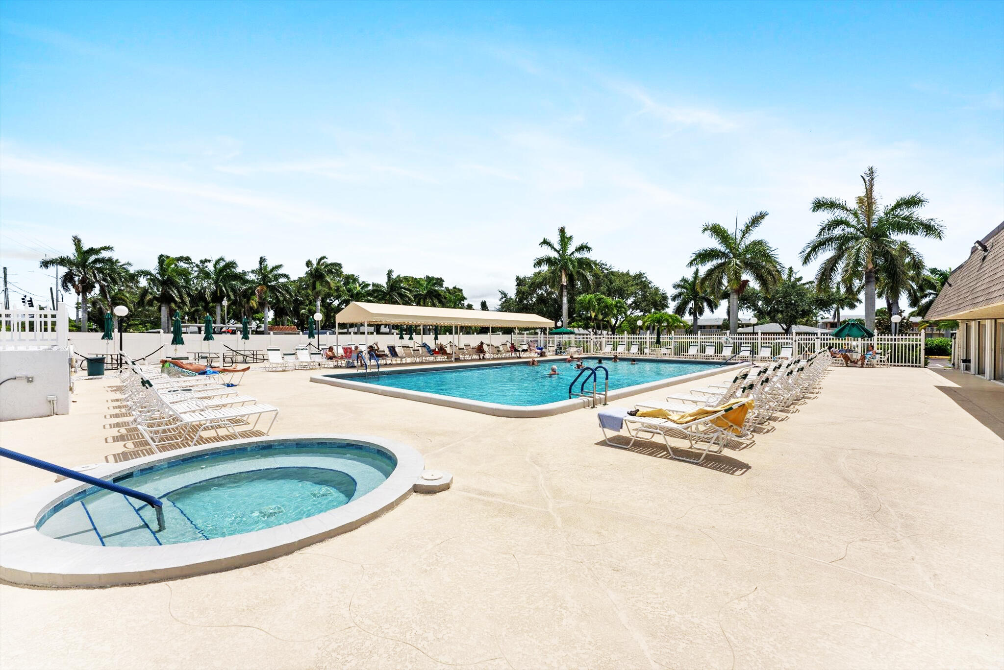 PINES OF DELRAY NORTH CONDO - Residential