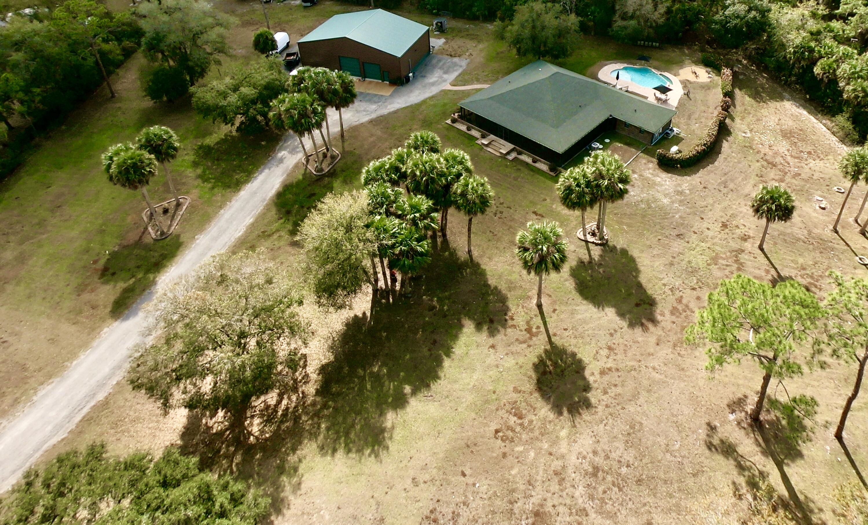 INDIAN HAMMOCK HUNT AND RIDING - Residential